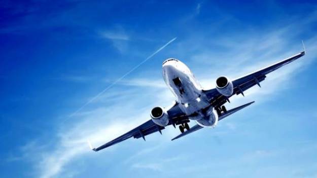 З квітня 2018 року національний авіаперевізник SkyUp почне виконувати чартерні рейси, а з травня – внутрішні та міжнародні регулярні рейси.