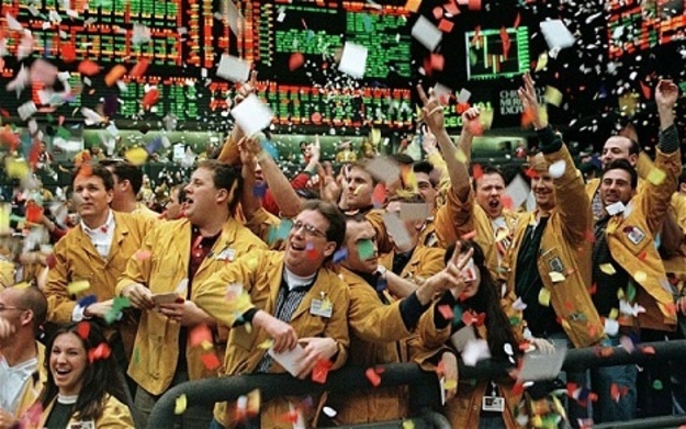 В ночь на понедельник, 18 декабря, Чикагская товарная биржа (CME Group) начала торги фьючерсами на индекс биткоина.