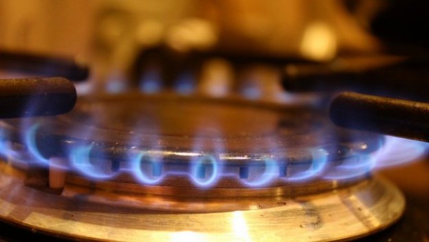 Со следующего отопительного сезона цена на газ для населения будет рассчитываться по новой формуле.