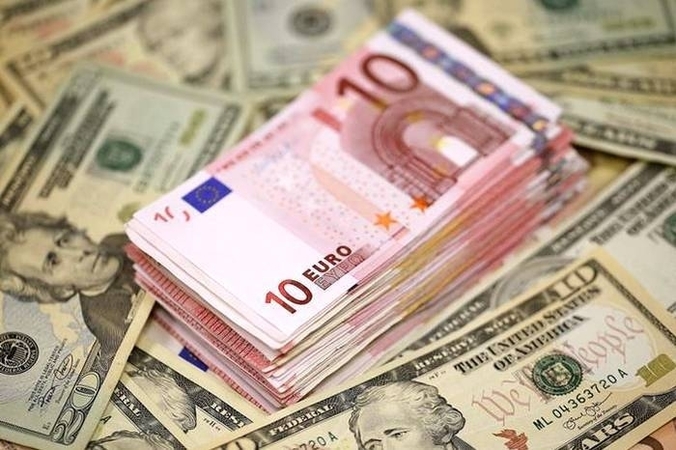 Межбанковские валютные торги, во вторник, 23 января, открылись котировками в диапазоне 28,88/28,91 грн за доллар, евро — 35,37/35,40.