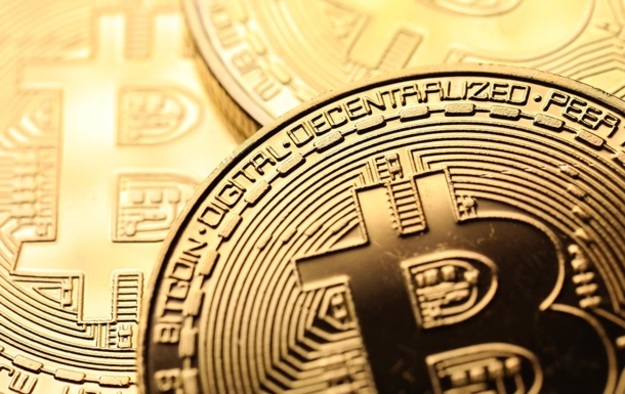 Вартість популярної криптовалюти Bitcoin за останню добу впала на 9,06% і торгується нижче $ 10 тис.