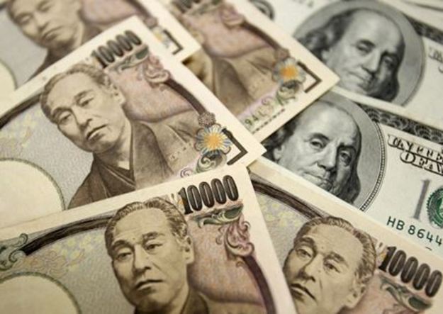 Курс долара до євро стабільний та піднімається по відношенню до ієни.