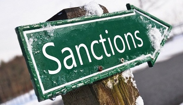 Рада національної безпеки і оборони ухвалила рішення про продовження санкцій відносно «дочок» російських банків.