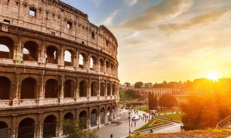 Alitalia до 15 марта проводит распродажу билетов на прямые рейсы Киев-Рим и на рейсы из Киева в города Италии со стыковкой в римском аэропорту Фьюмичино.
