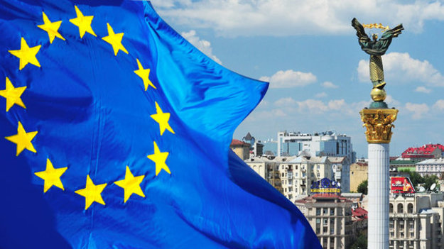 Премьер-министр Владимир Гройсман заявляет, что Украина должна выполнить ряд условий для предоставления 1 млрд евро макрофинансовой помощи.