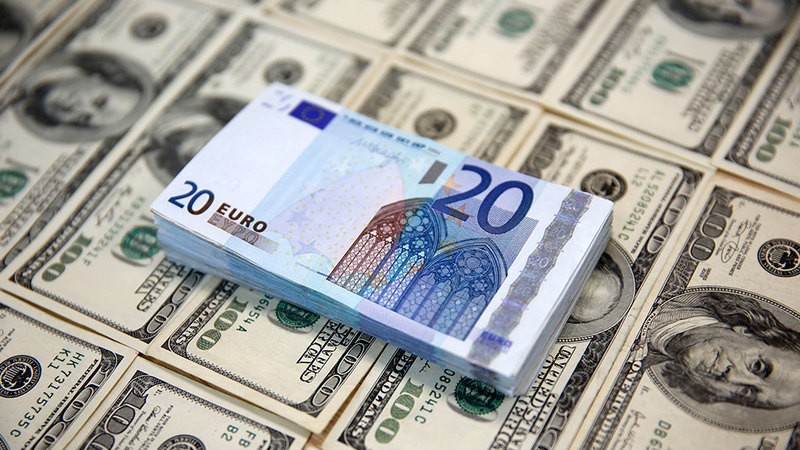 Міжбанківські валютні торги 27 березня відкрилися котируваннями в діапазоні 26,30/26,33 грн за долар, євро — 32,78/32,81.