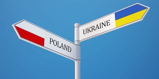 Украинские рабочие в 2017 году перечислили в Украину из Польши сумму, равную 3-4% украинского ВВП.