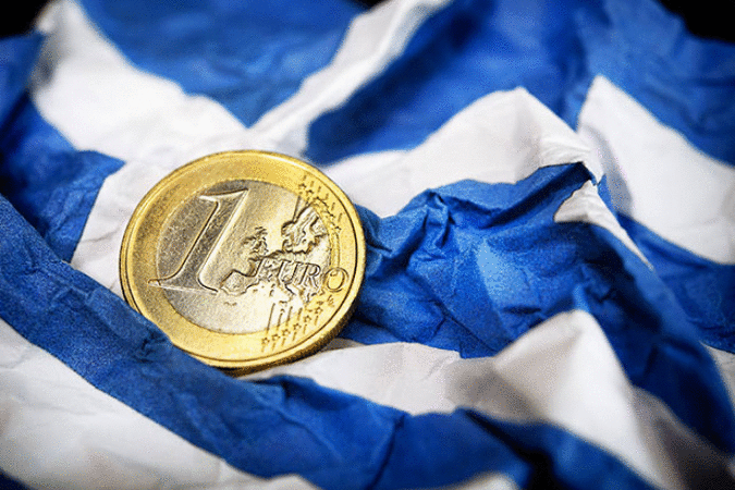 Европейский Фонд спасения одобрил выделение Греции 6,7 млрд евро займа в рамках третьей международной программы помощи этой стране.
