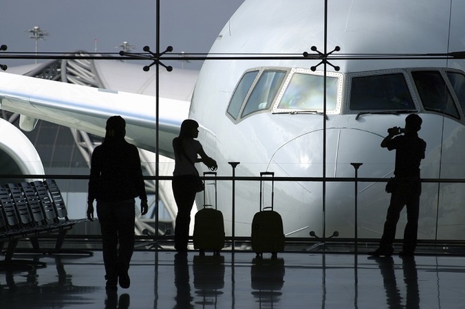При планировании поездки практически каждый путешественник сталкивается с одним и тем же вопросом: как подобрать недорогие авиабилеты?