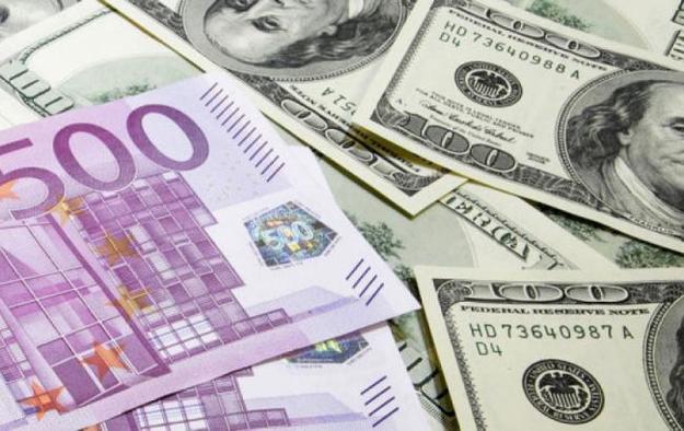 Межбанковские валютные торги 2 апреля открылись котировками в диапазоне 26,20/26,24 грн за доллар, евро — 32,28/32,33.