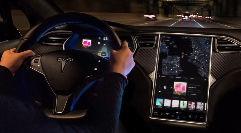 Tesla повинна запустити виробництво електричного кросовера Model Y в листопаді 2019 року.