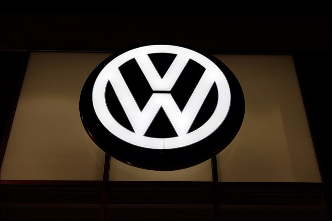Компания Volkswagen планирует изменить логотип бренда VW впервые с 2012 года, поскольку готовится к эпохе электромобилей и пытается улучшить свой имидж после «дизельгейта».