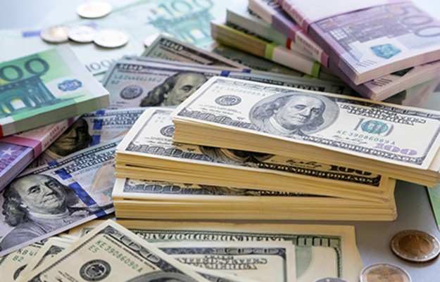 Міжбанківські валютні торги 24 квітня відкрилися котируваннями в діапазоні 26,17/26,20 грн за долар, євро — 31,93/31,97.
