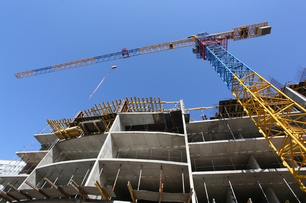 За підсумками січня-березня 2018 року підприємства України виконали будівельні роботи на суму 18,3 млрд грн, індекс будівельної продукції по відношенню до аналогічного періоду 2017 року склав 99,7%.