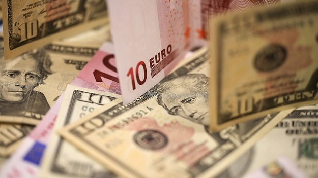 Міжбанківські валютні торги 2 травня відкрилися котируваннями в діапазоні 26,19/26,22 грн за долар, євро — 31,46/31,50.
