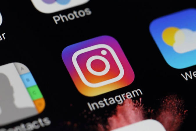 Сервис Instagram открыл части пользователям возможность регистрировать банковскую карту в приложении и в нем же совершать покупки или оплачивать услуги.