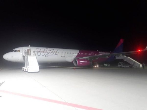 Лоу-кост Wizz Air увечері 15 травня вперше виконав рейс на своєму найбільшому літаку Airbus A321 в Україну.