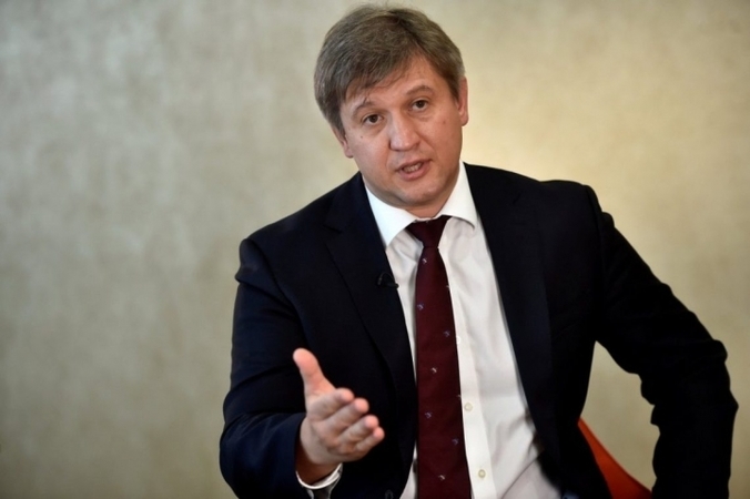 Міністр фінансів Олександр Данилюк підтвердив, що не має наміру подавати у відставку.