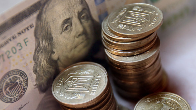Портфель депозитів у національній валюті зріс на 1,1% порівняно з квітнем, або на 5,6 мільярда гривень до 507 мільярдів гривень.