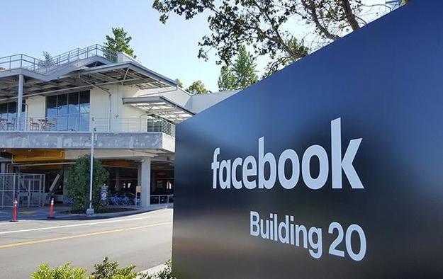 Социальная сеть Facebook запустила пилотный проект по платной подписке на доступ в группы.