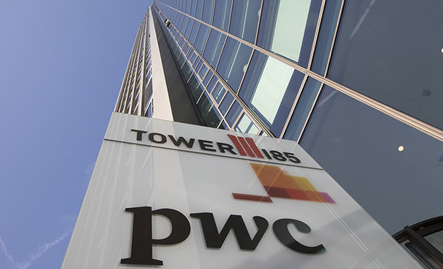 Аудиторская компания PwC обязана выплатить компенсацию в размере 625,5 миллионов долларов в связи с банкротством в 2009 году Colonial Bank из штата Алабама.