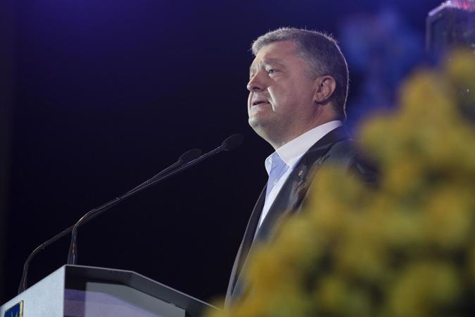 Президент Украины Петр Порошенко анонсировал подписание закона «О валюте» завтра, 4 июля.