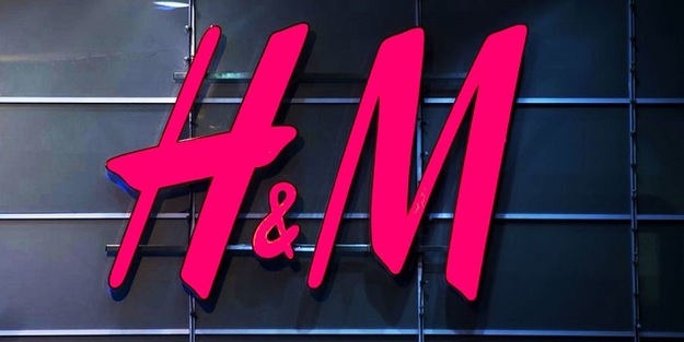 Один з найбільших міжнародних і найбільший в Європі ритейлер H&M (Hennes & Mauritz) 18 серпня 2018 року відкриє свій перший магазин в Україні, повідомляє прес-служба H&M.