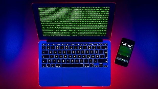 Работники Слободского управления Департамента киберполиции разоблачили двух студентов колледжа, которые сбывали вредоносное программное обеспечение для скрытой добычи криптовалют.
