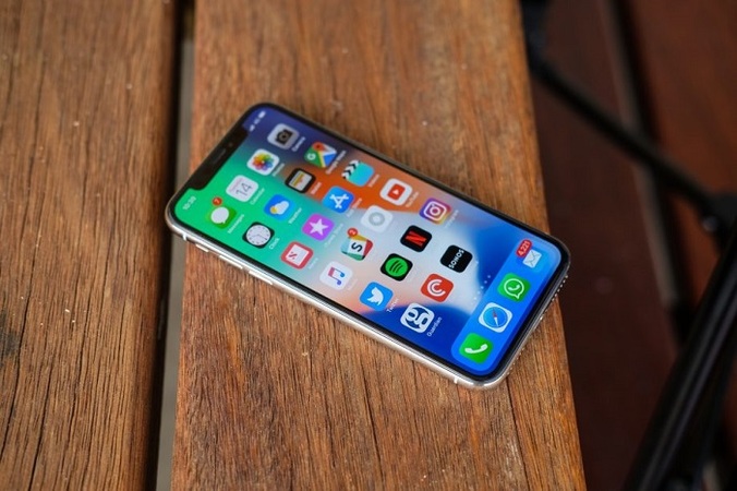 Чутки про появу iPhone з підтримкою двох SIM-карт, що з'явилися на початку року, отримали перше підтвердження.
