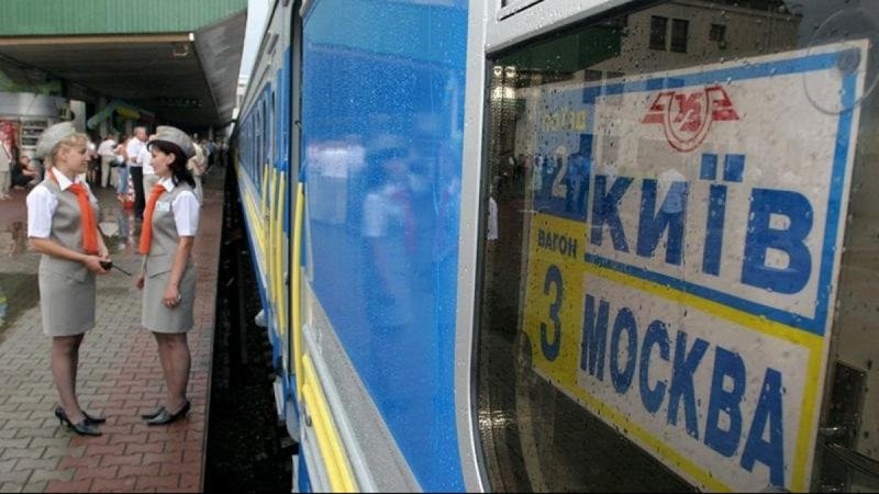 Укрзалізниця за січень-червень 2018 року заробила майже 177,580 млн грн на пасажирських поїздах, що курсують між Україною та Росією, повідомляє ЦТС.