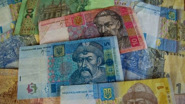 Национальный банк Украины  установил на 15 августа 2018 официальный курс гривны на уровне  27,4589 грн/$.