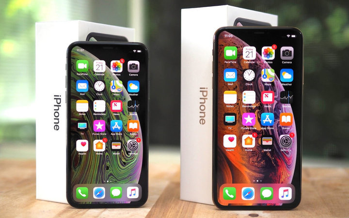 Официальный дистрибьютор техники Apple в Украине компания «Асбис-Украина» объявила дату старта официальных продаж новых iPhone, а также других новинок американского производителя электроники.