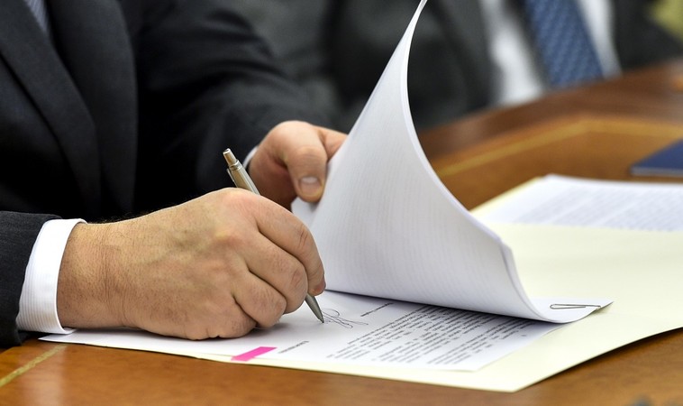 Президент України України Петро Порошенко підписав Закон «Про ратифікацію Угоди про фінансування Дунайської транснаціональної програми», що дозволить додатково залучити 5 млн. євро.