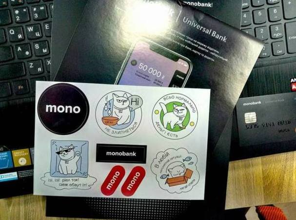monobank разыграет 10 уникальных именных карт с номером, заканчивающимся на 500000, и автографами основателей Fintech Band.