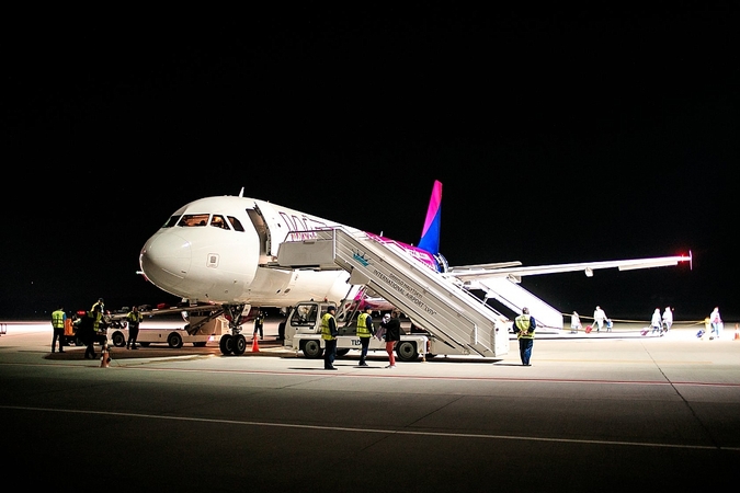На следующей неделе со Львова будет открыто семь новых авиарейсов: Ryanair открывает 5 новых рейсов, а Wizz Air — два.