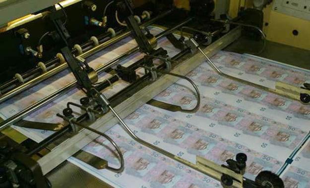 17 грудня 2018 року Нацбанк запустить в обіг нову пам'ятну банкноту — 100 гривень.
