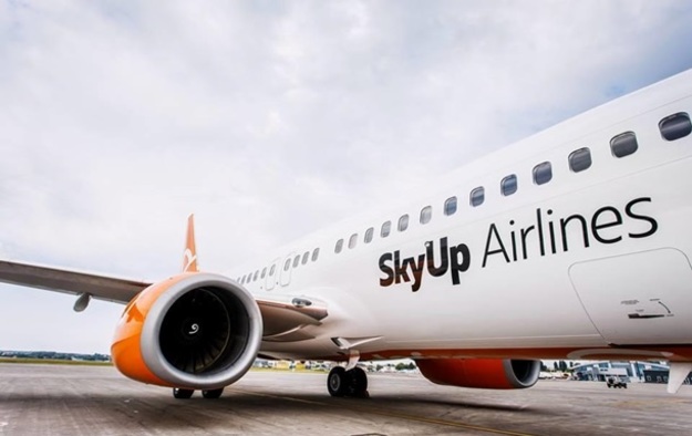 Украинская лоукост-авиакомпания SkyUp подала заявки в Государственную авиационную служба Украины на выполнение регулярных международных рейсов по ряду маршрутов в Черногорию, Чехию, Албанию и Израиль.