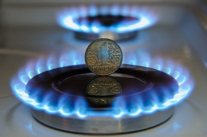 Кабмин принял решение установить месячную норму потребления газа в 3,29 кубометра газа на одного человека для домохозяйств, не имеющих счетчиков.