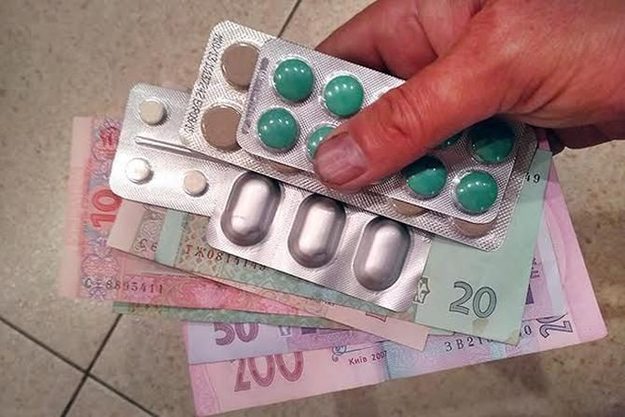 Средняя стоимость минимальной корзины лекарств в аптеках столицы по состоянию на середину февраля составляет 422 грн, что на 33 грн или почти 9% больше, чем на начало января.