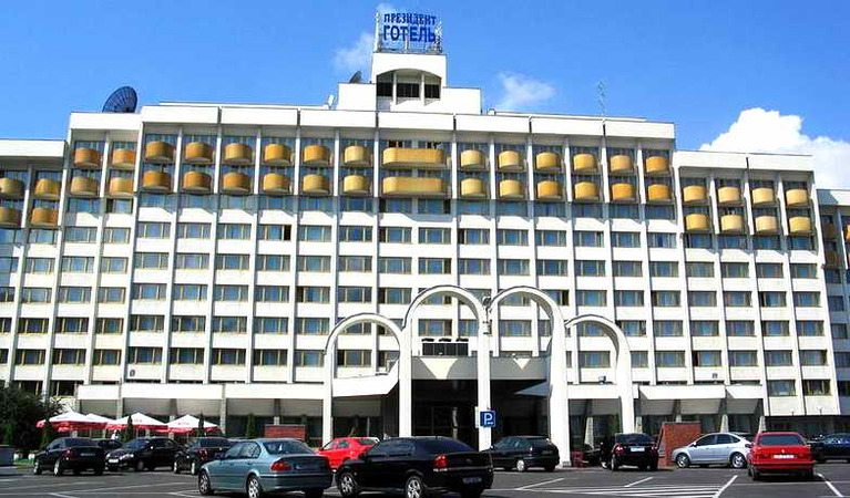 Компания «Конкорд Консалтинг», которая является инвестиционным советником по приватизации государственного пакета акций ЧАО «Президент-Отель», прогнозирует продажу отеля весной этого года.