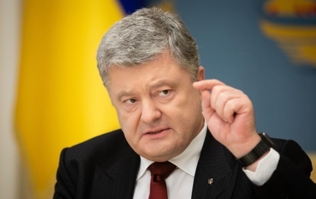 Президент Петр Порошенко намерен приобщиться к обсуждению предложенного Минсоцполитики законопроекта об ограничений на найм ФОП, чтобы IТ-сектор чувствовал себя защищенным.