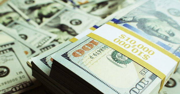 Министерство финансов 12 марта на плановом аукционе по размещению ОВГЗ привлекло в государственный бюджет 3,2 млрд грн, 4,2 млн долларов и 5,4 млн евро.