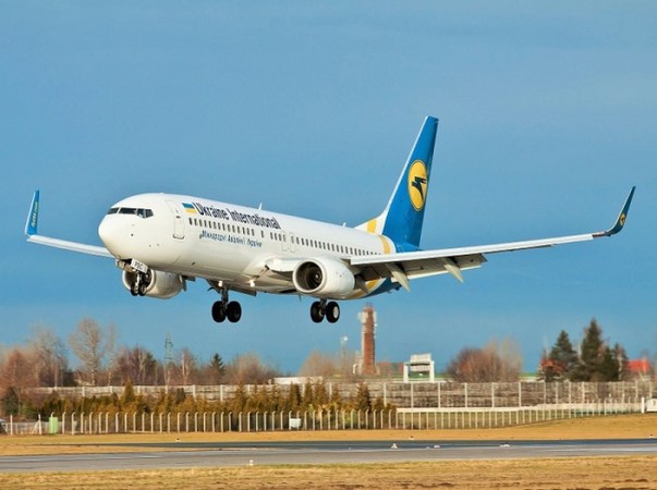 Авіакомпанія «Міжнародні авіалінії України» (МАУ) заявила, що скасовує низку рейсів на період літньої навігації.