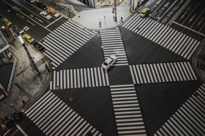 В Украине планируют проектировать на перекрестках диагональные пешеходные переходы.