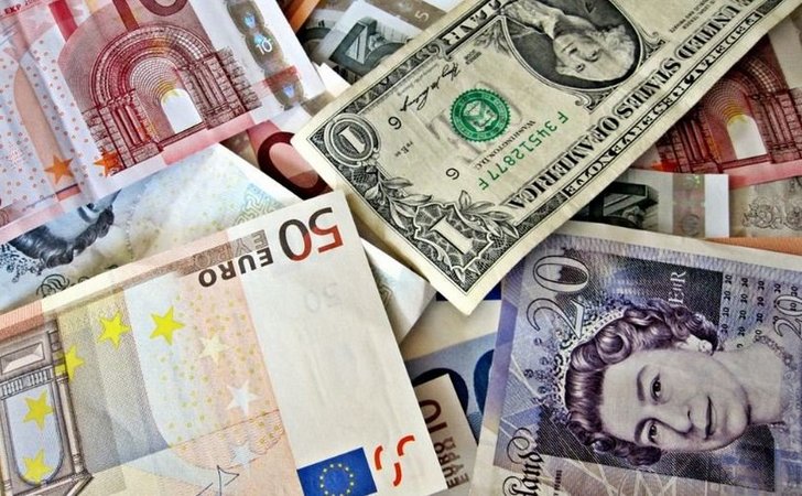 Національний банк встановив на 17 квітня 2019 року офіційний курс гривні на рівні 26,7223 грн/$.