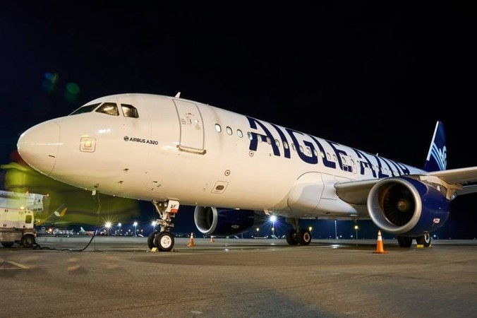 Вночі на 19 квітня французька авіакомпанія Aigle Azur виконала перший рейс за маршрутом Київ-Париж.