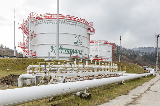 Стороны переговоров по проблеме поставок российской нефти нашли решение проблемы возобновления транзита.