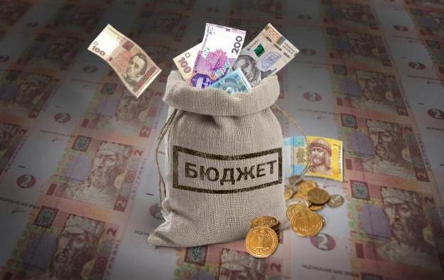 За январь-апрель 2019 года в сводный бюджет поступило 390 миллиардов гривен – на 13,7%, или на 47,1 миллиарда больше, чем за аналогический период прошлого года.