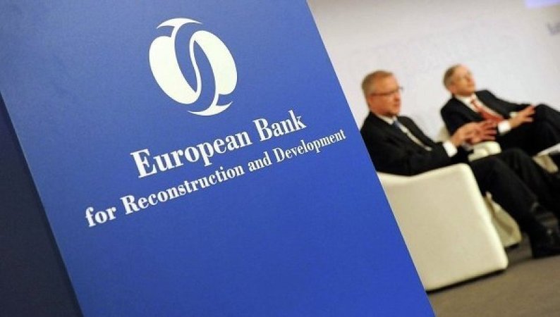Европейский банк реконструкции и развития (ЕБРР) ухудшил прогноз роста ВВП Украины с 3% до 2,5% по итогам 2019 года, в 2020 году рост экономики ожидается на уровне 3%.