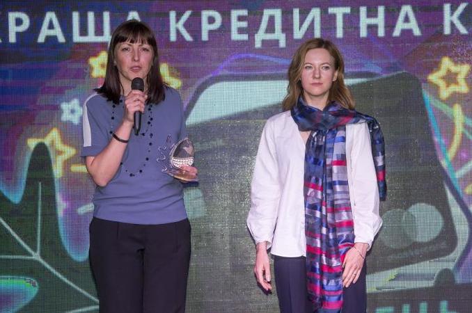 Приватбанк на церемонии награждения FinAwards 2019, которая прошла 15 мая в Киеве, получил еще одну награду - «Лучшая кредитная карта VIP».